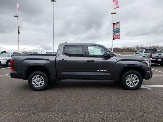 2025 Toyota Tundra SR5 Image 4 of 21