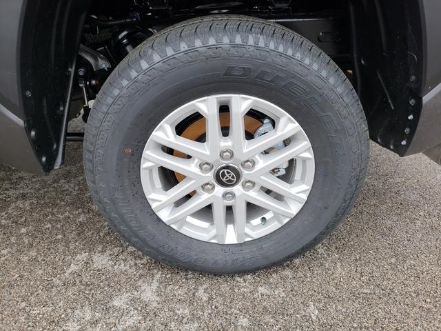 2025 Toyota Tundra SR5 Image 21 of 21