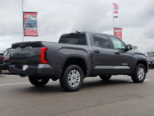 2025 Toyota Tundra SR5 Image 5 of 21