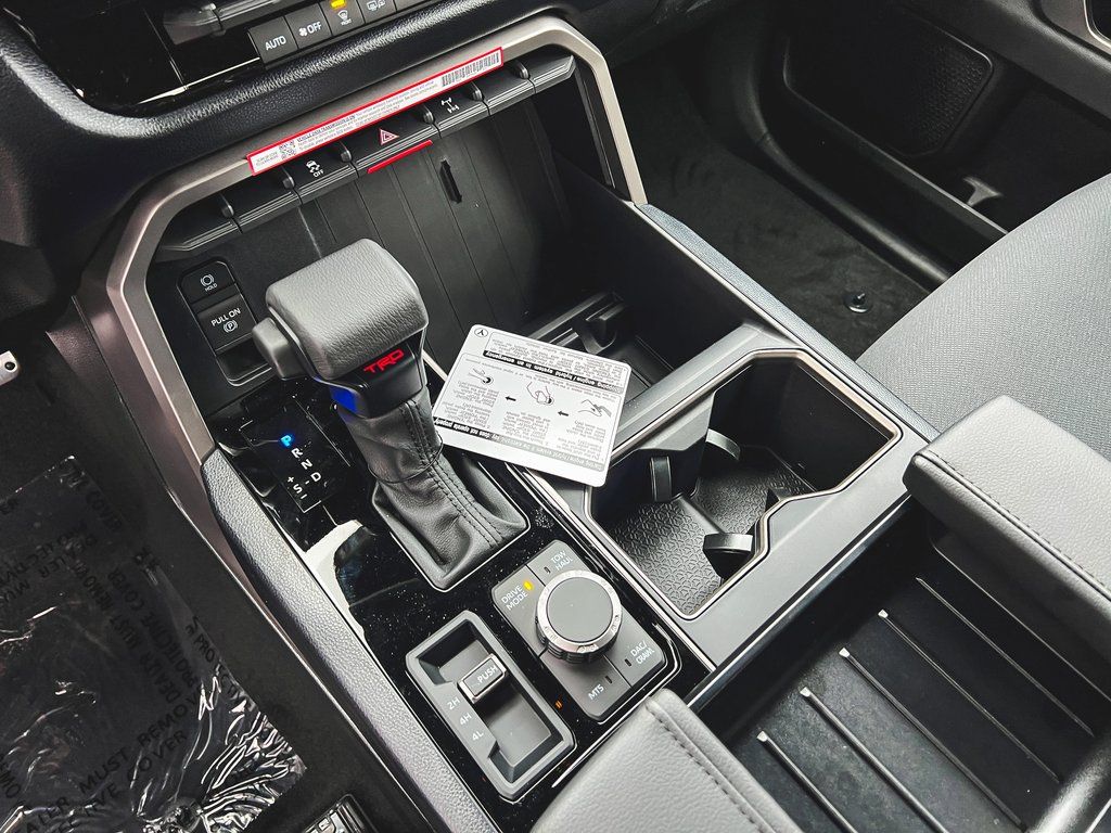 2025 Toyota Tundra SR5 Image 18 of 21