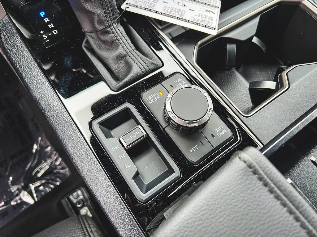 2025 Toyota Tundra SR5 Image 17 of 21