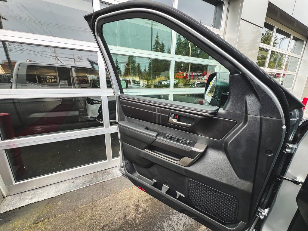 2025 Toyota Tundra SR5 Image 19 of 21