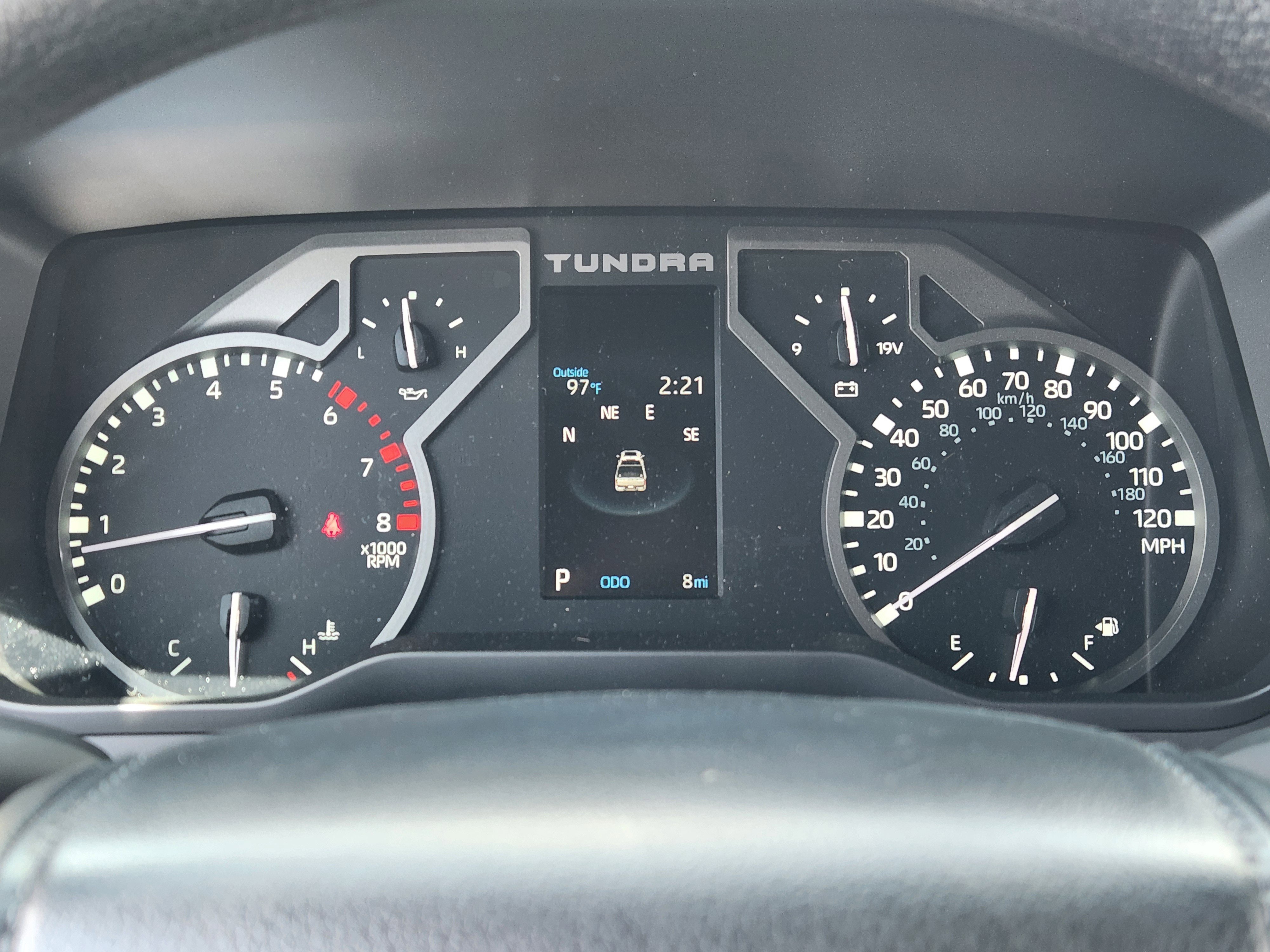 Vehicle image 11 of 26