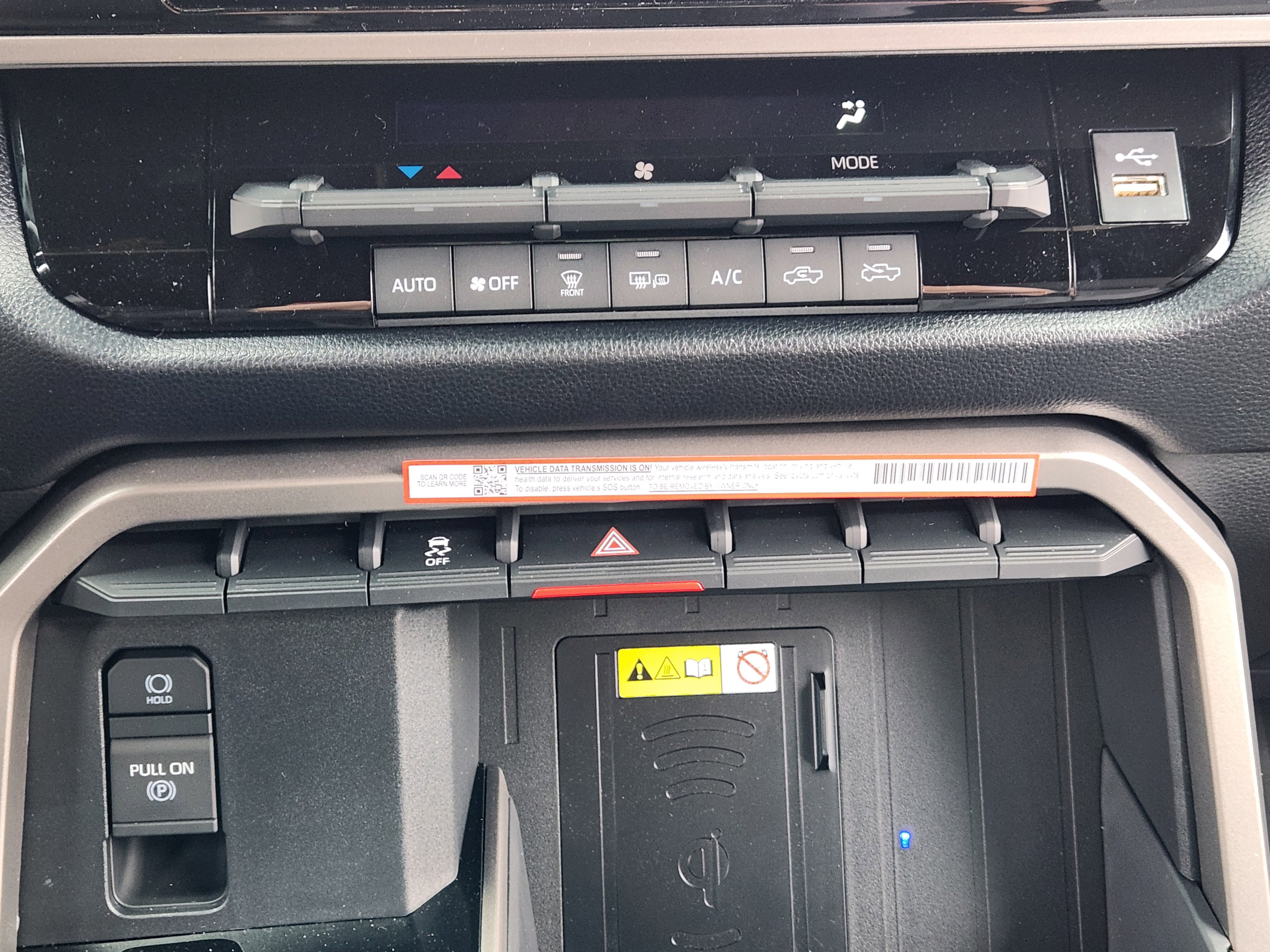 Vehicle image 16 of 23