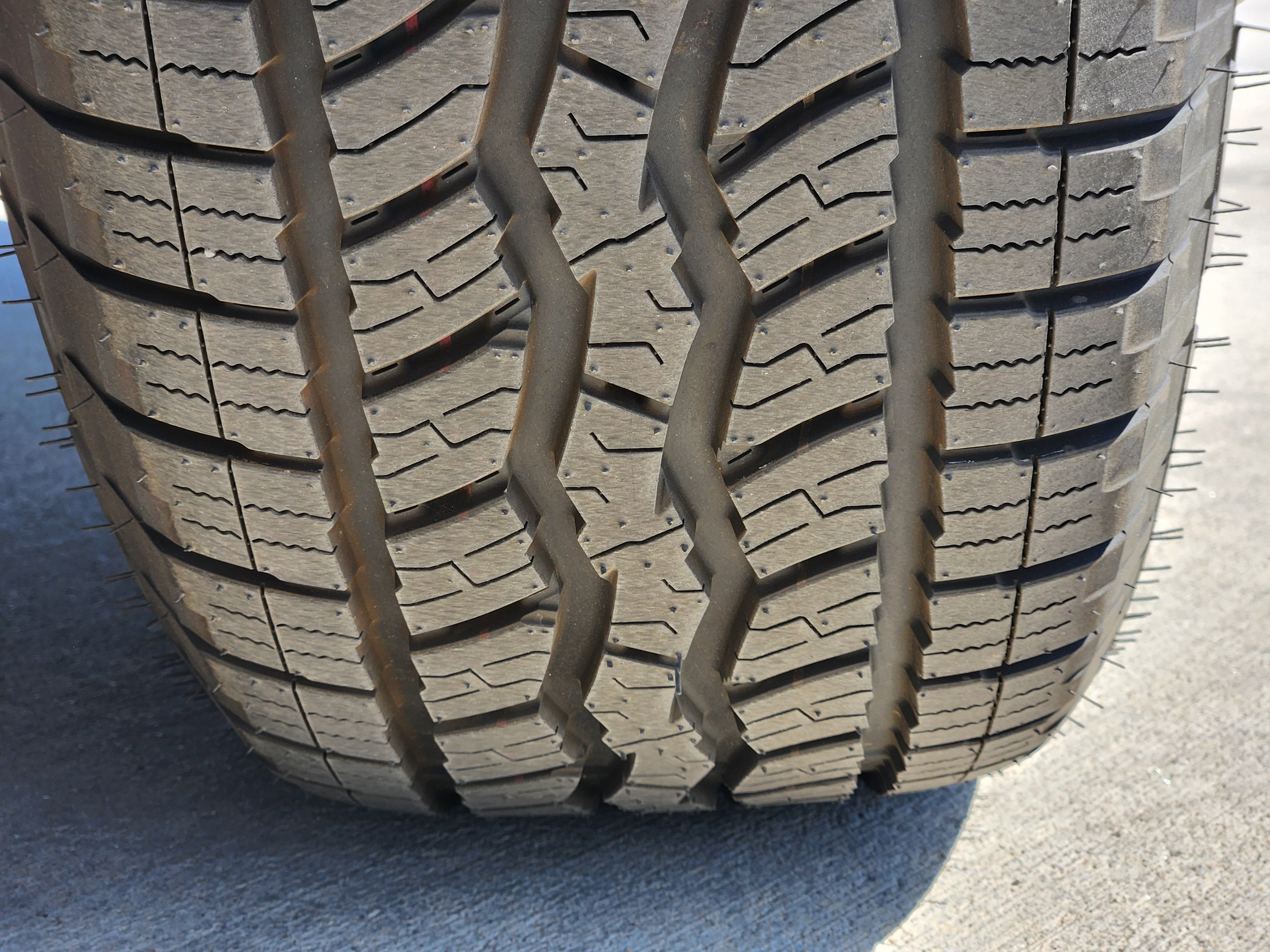Vehicle image 8 of 24