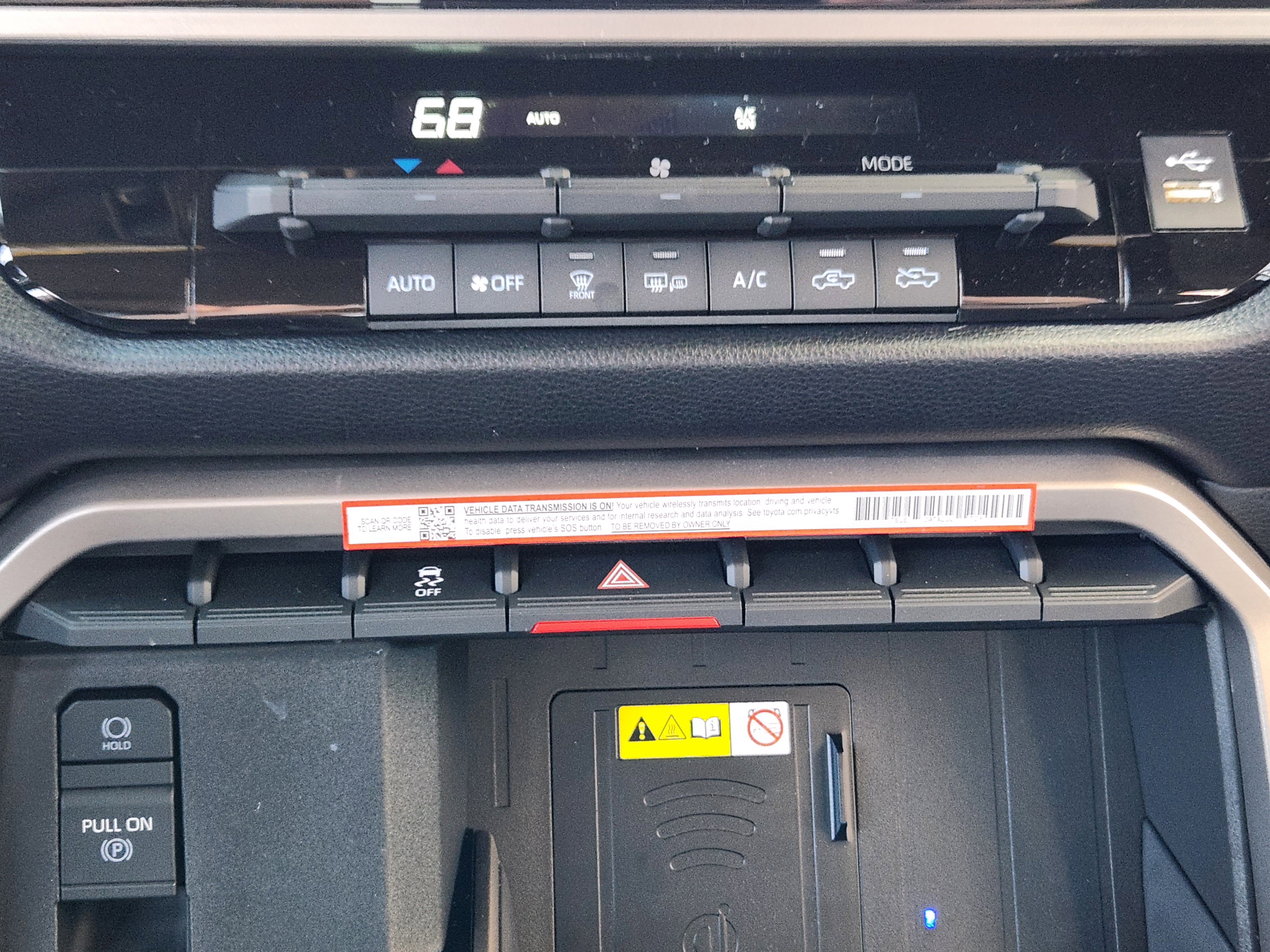 Vehicle image 16 of 24