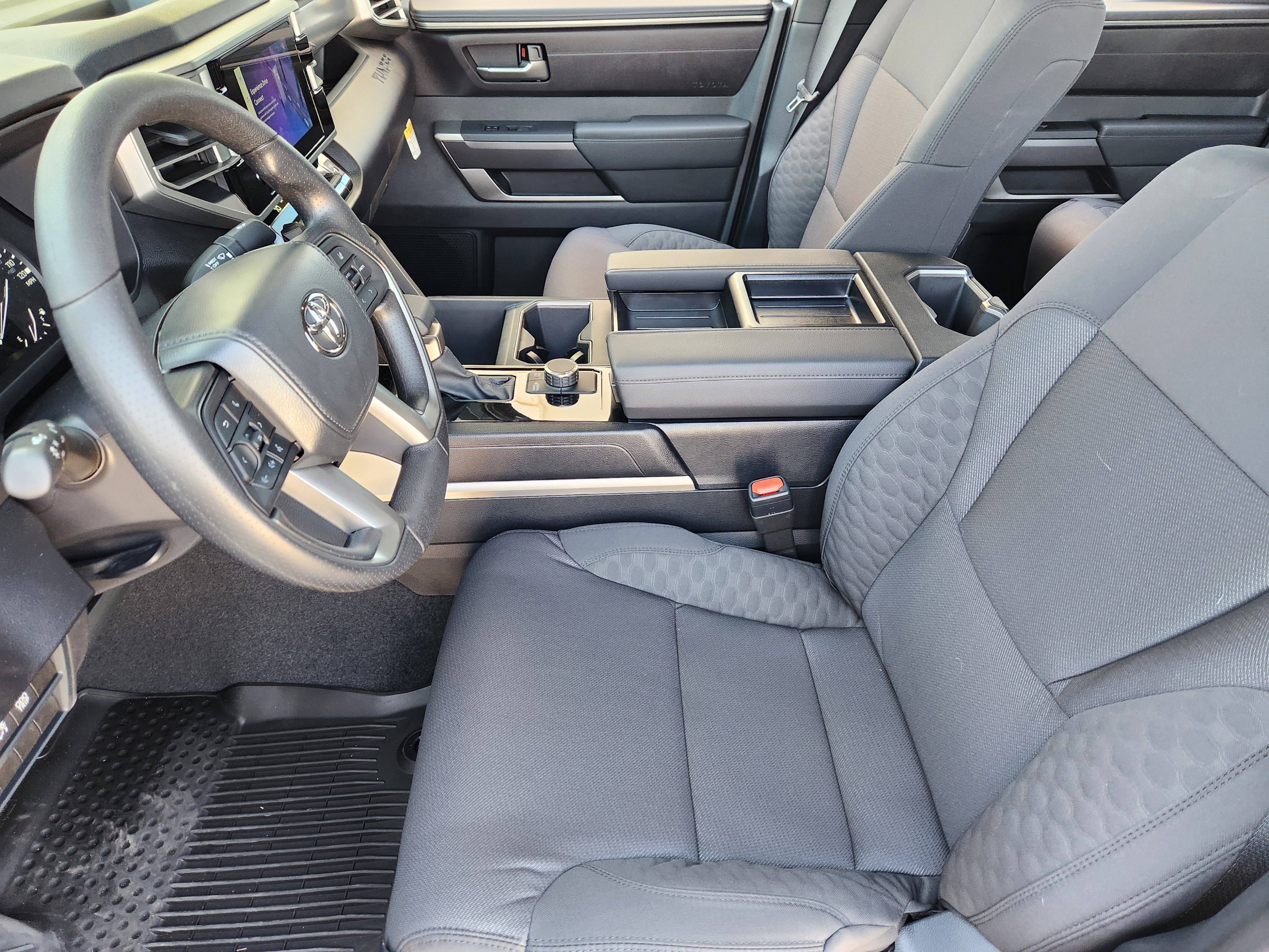 Vehicle image 10 of 24