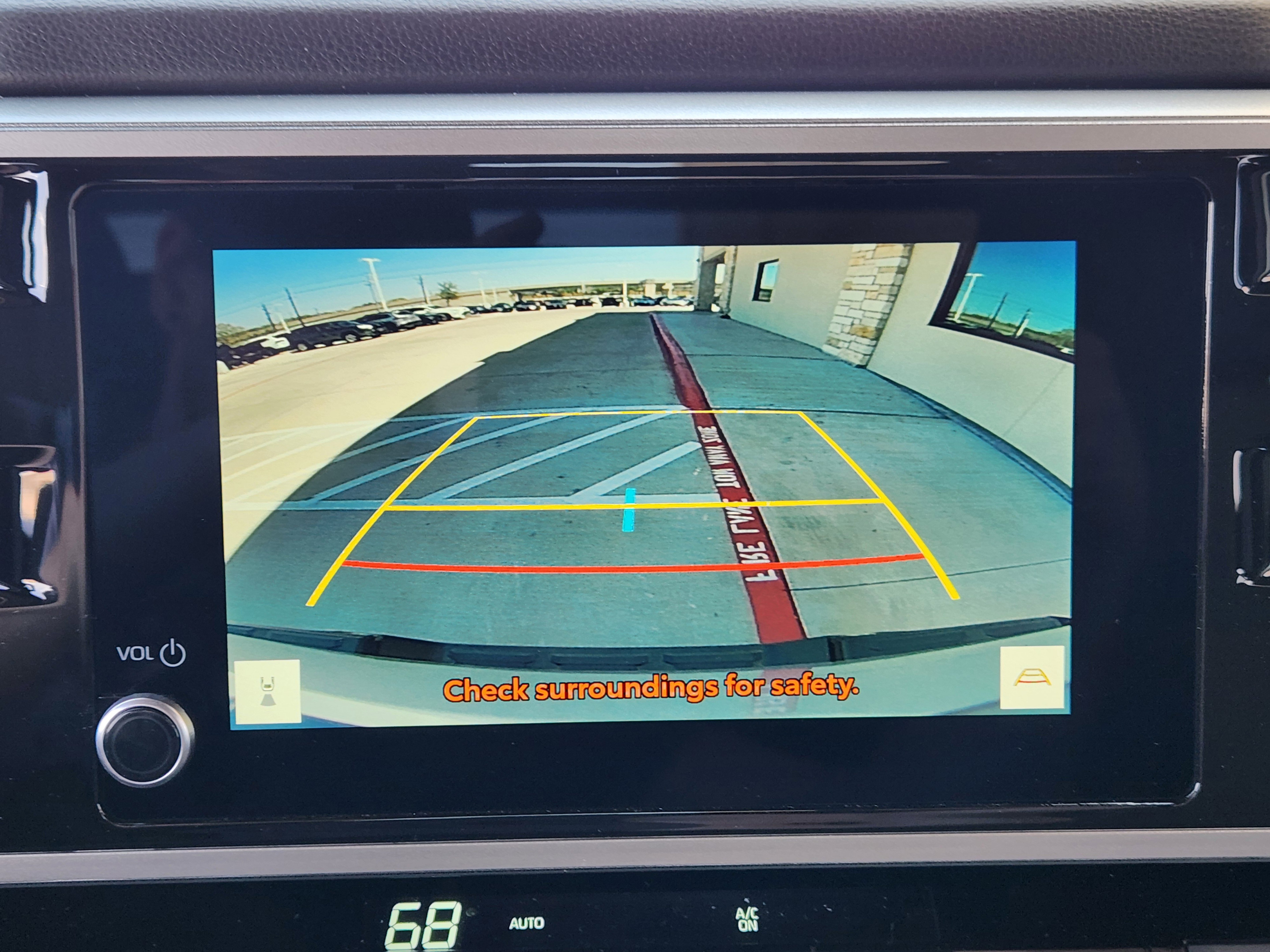 Vehicle image 15 of 24