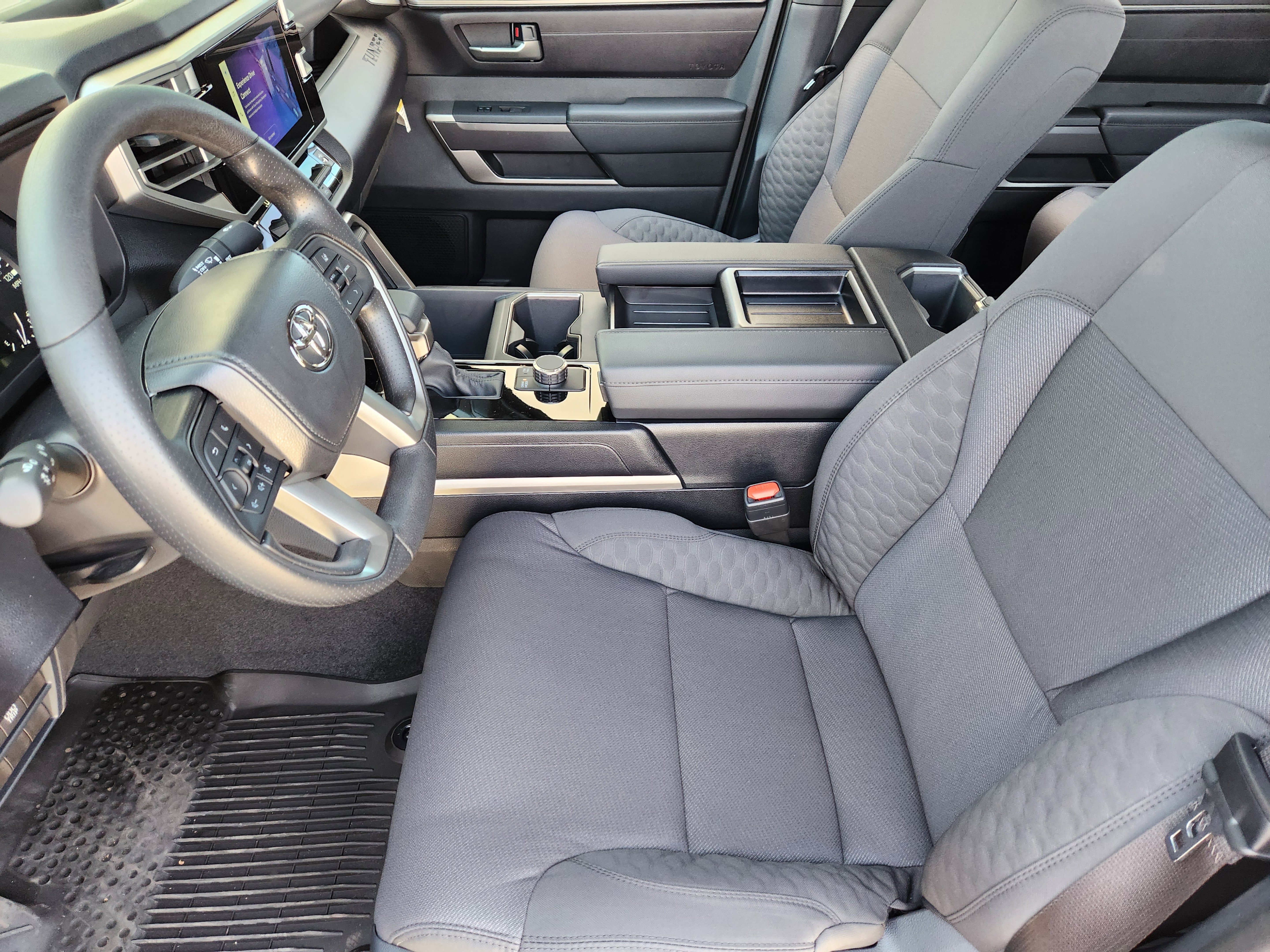 Vehicle image 10 of 23