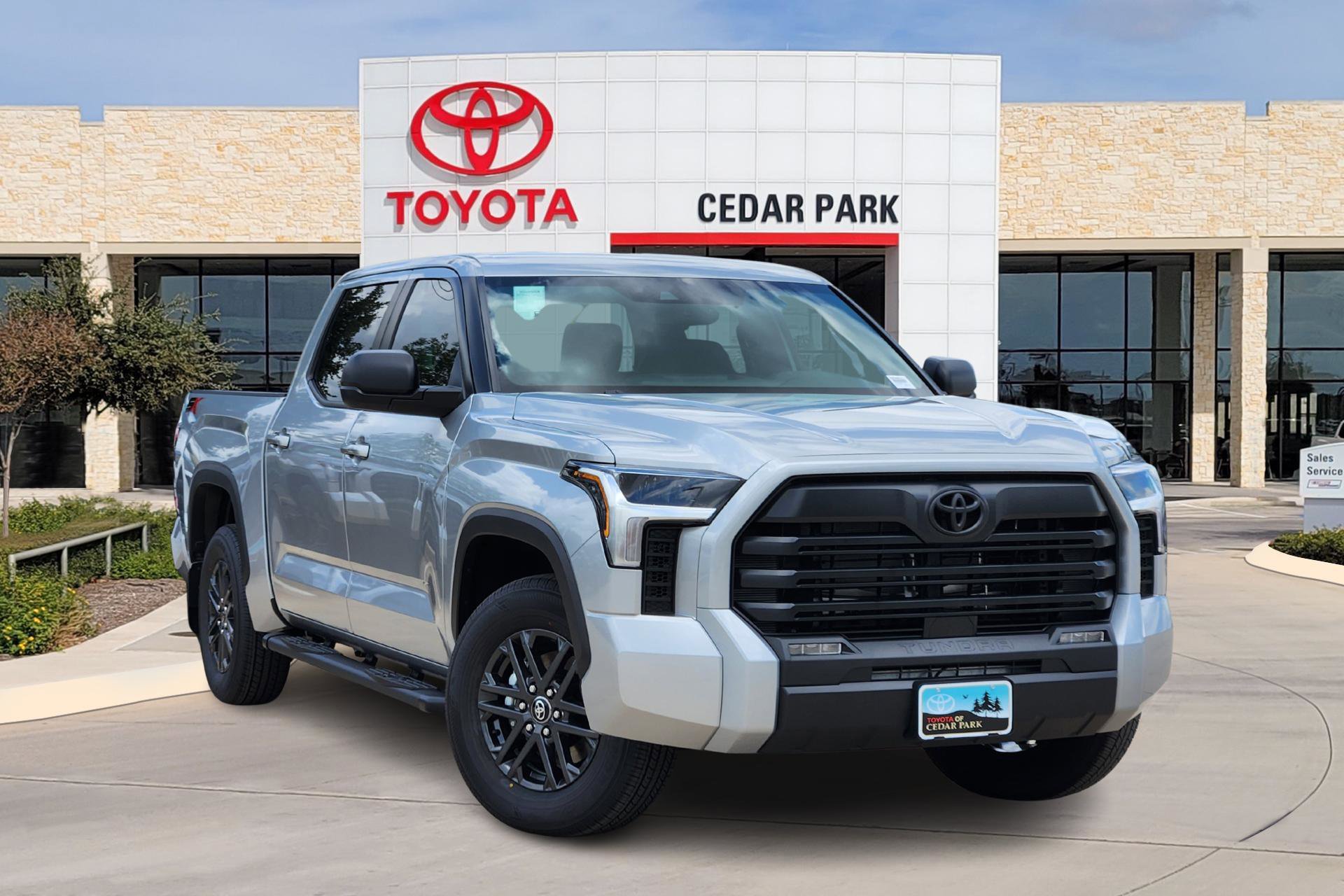Vehicle image 2 of 26