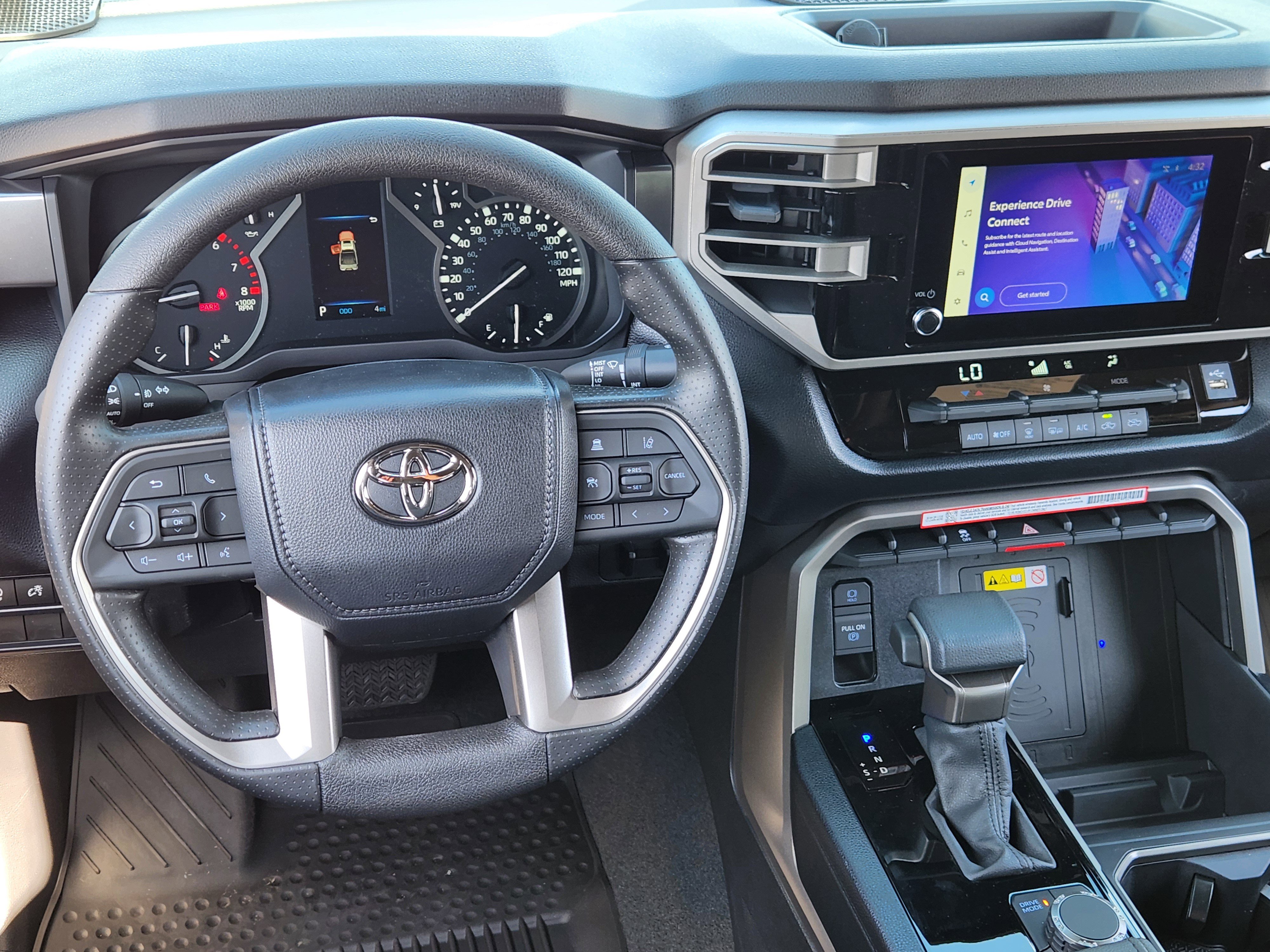 Vehicle image 11 of 25