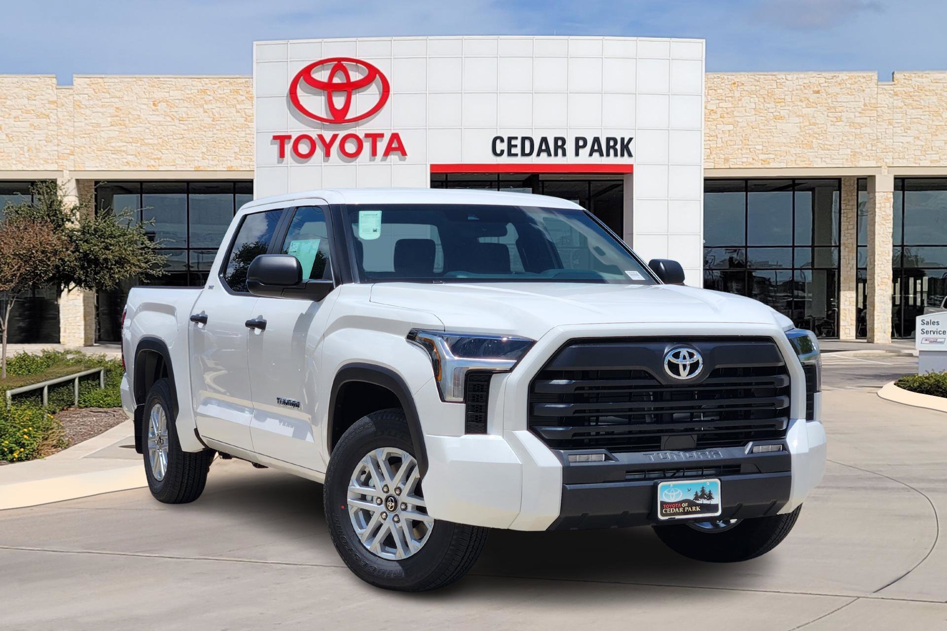 Vehicle image 2 of 22