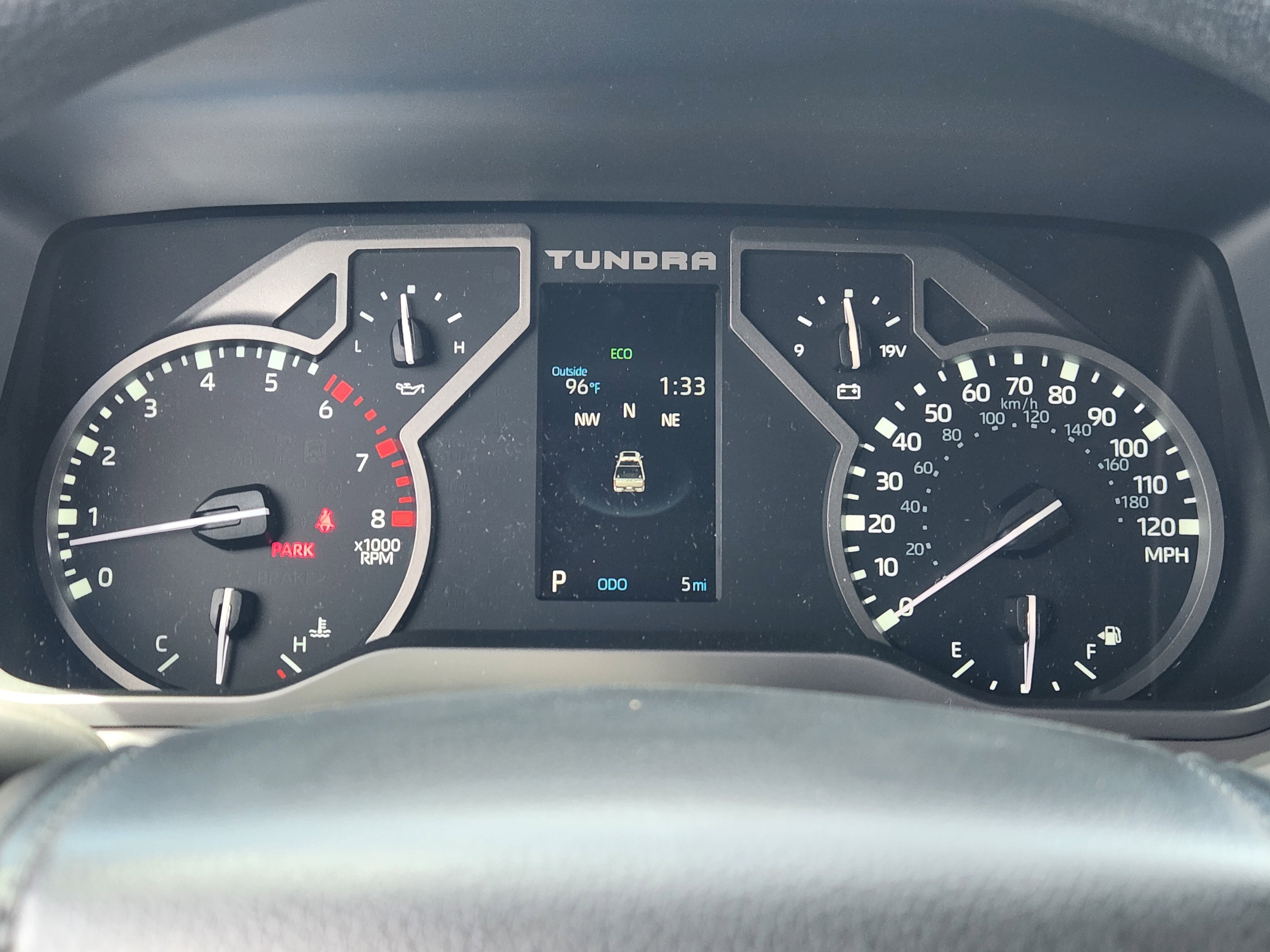 Vehicle image 14 of 22