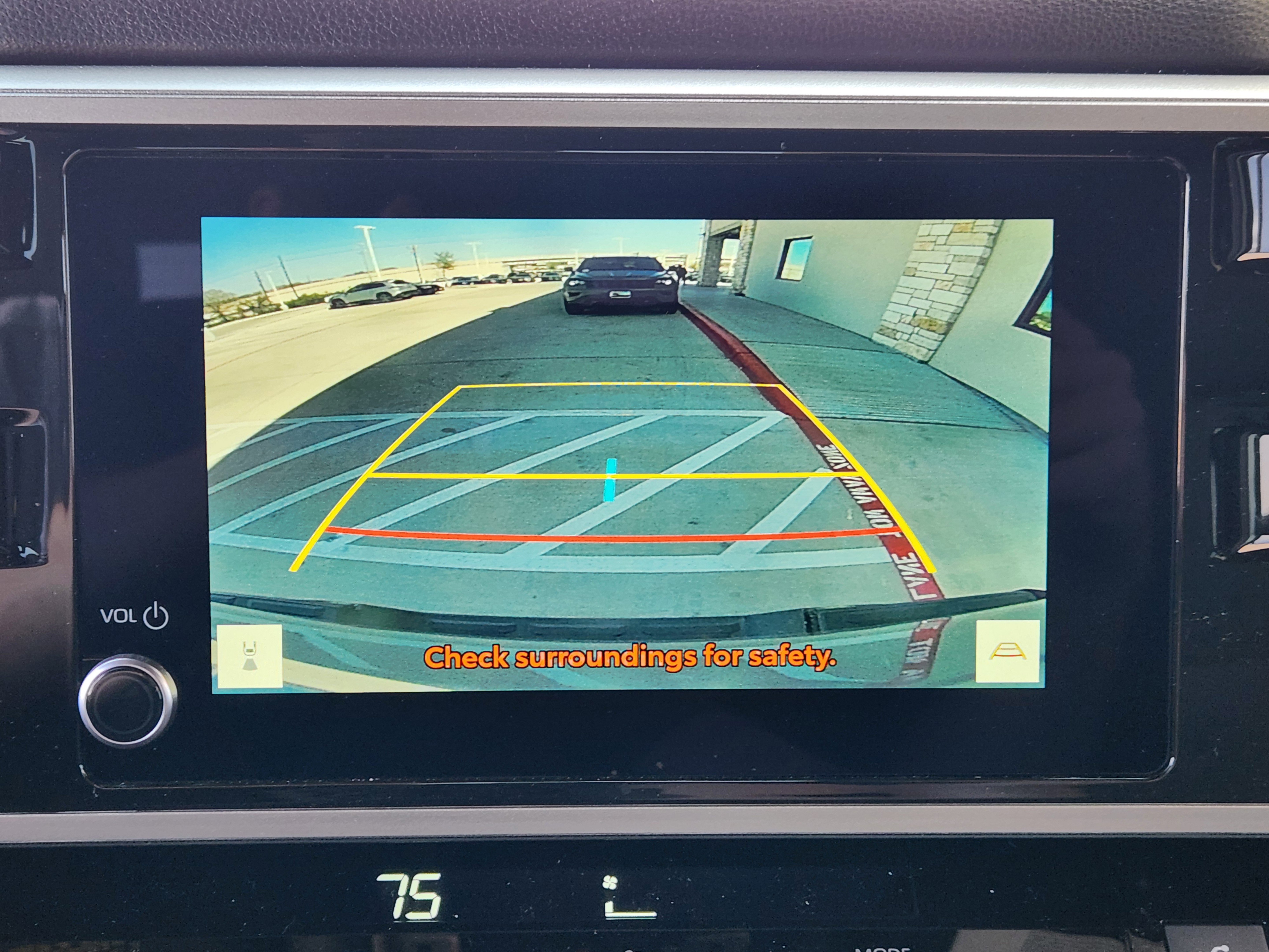 Vehicle image 15 of 24