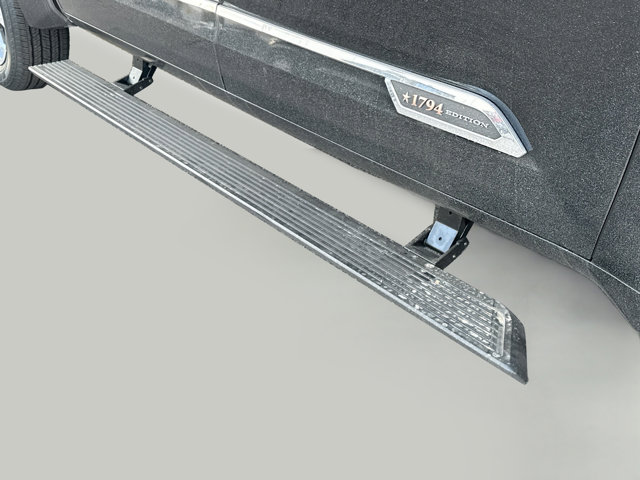 Vehicle image 43 of 44