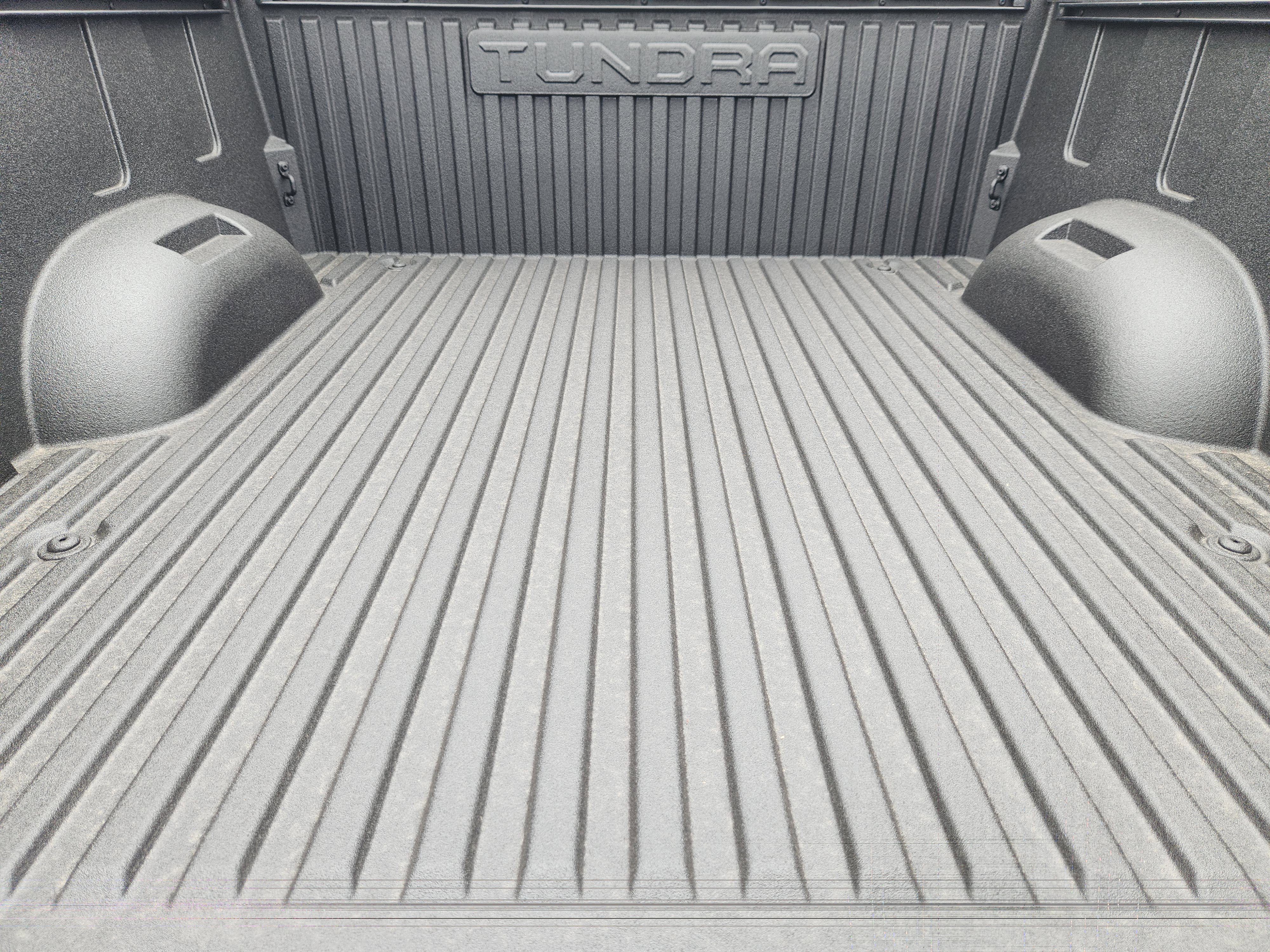 Vehicle image 23 of 23