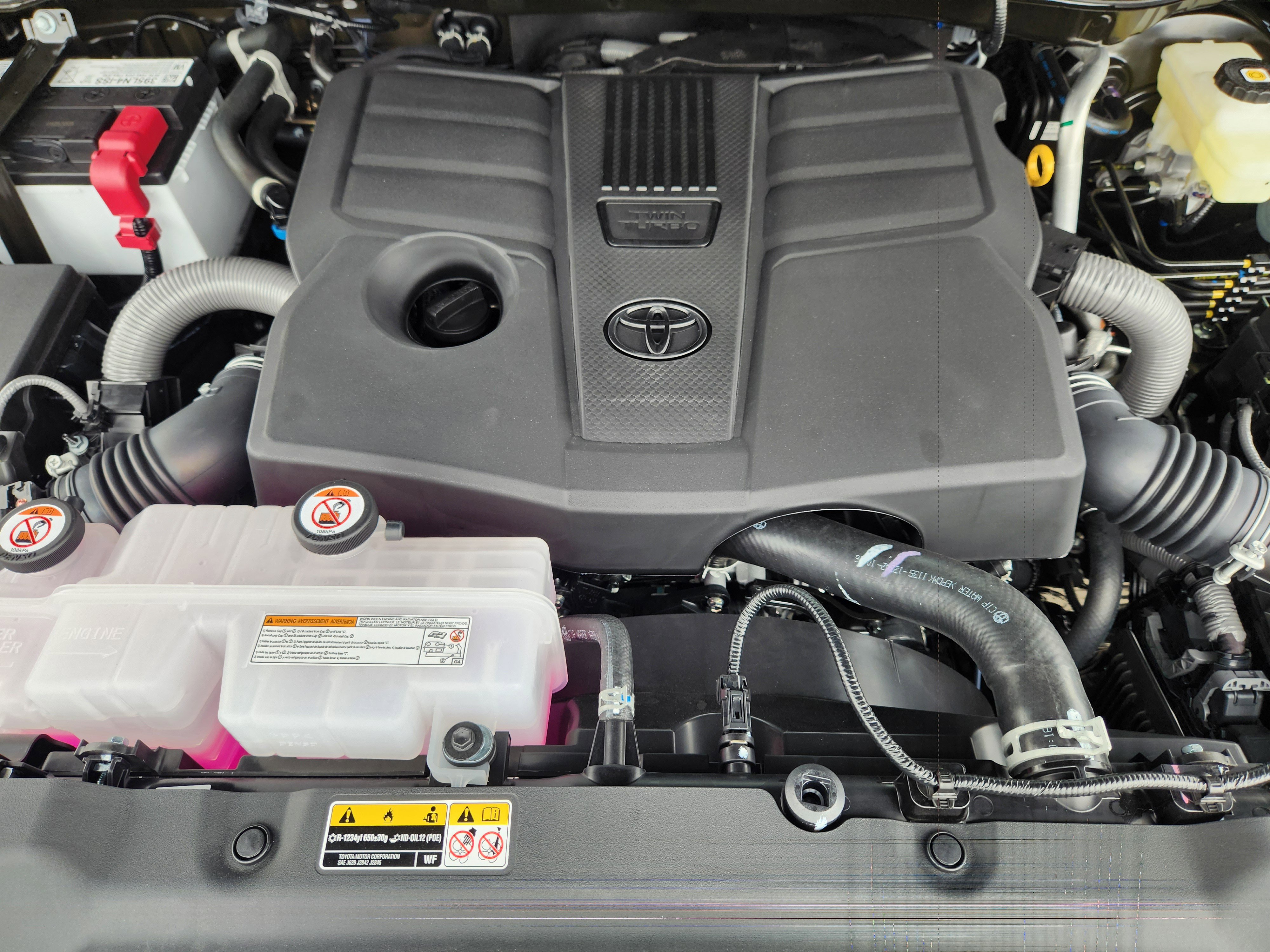 Vehicle image 22 of 23