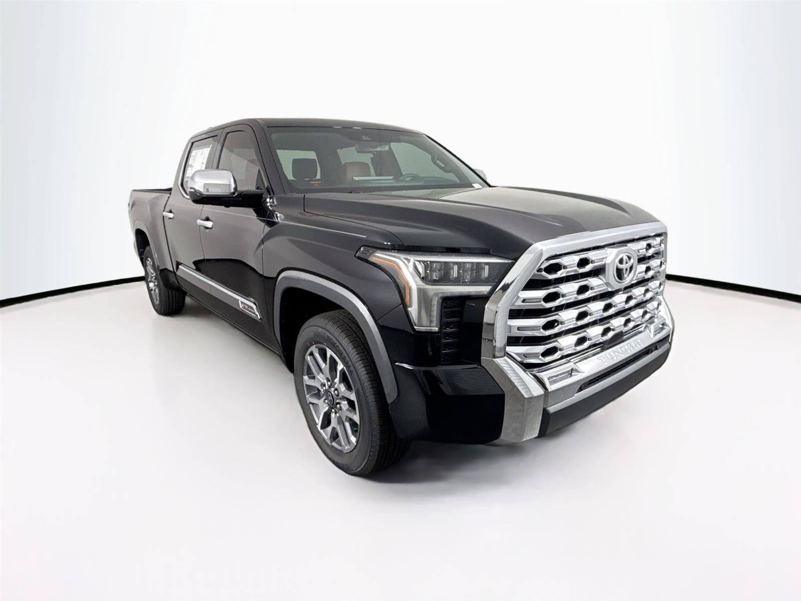 Vehicle image 4 of 44
