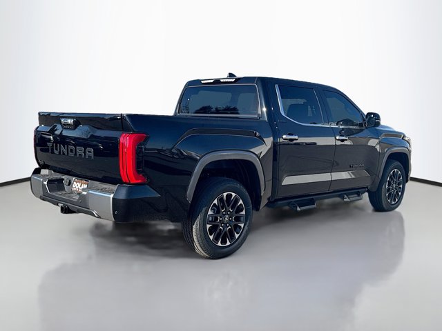 Vehicle image 5 of 37