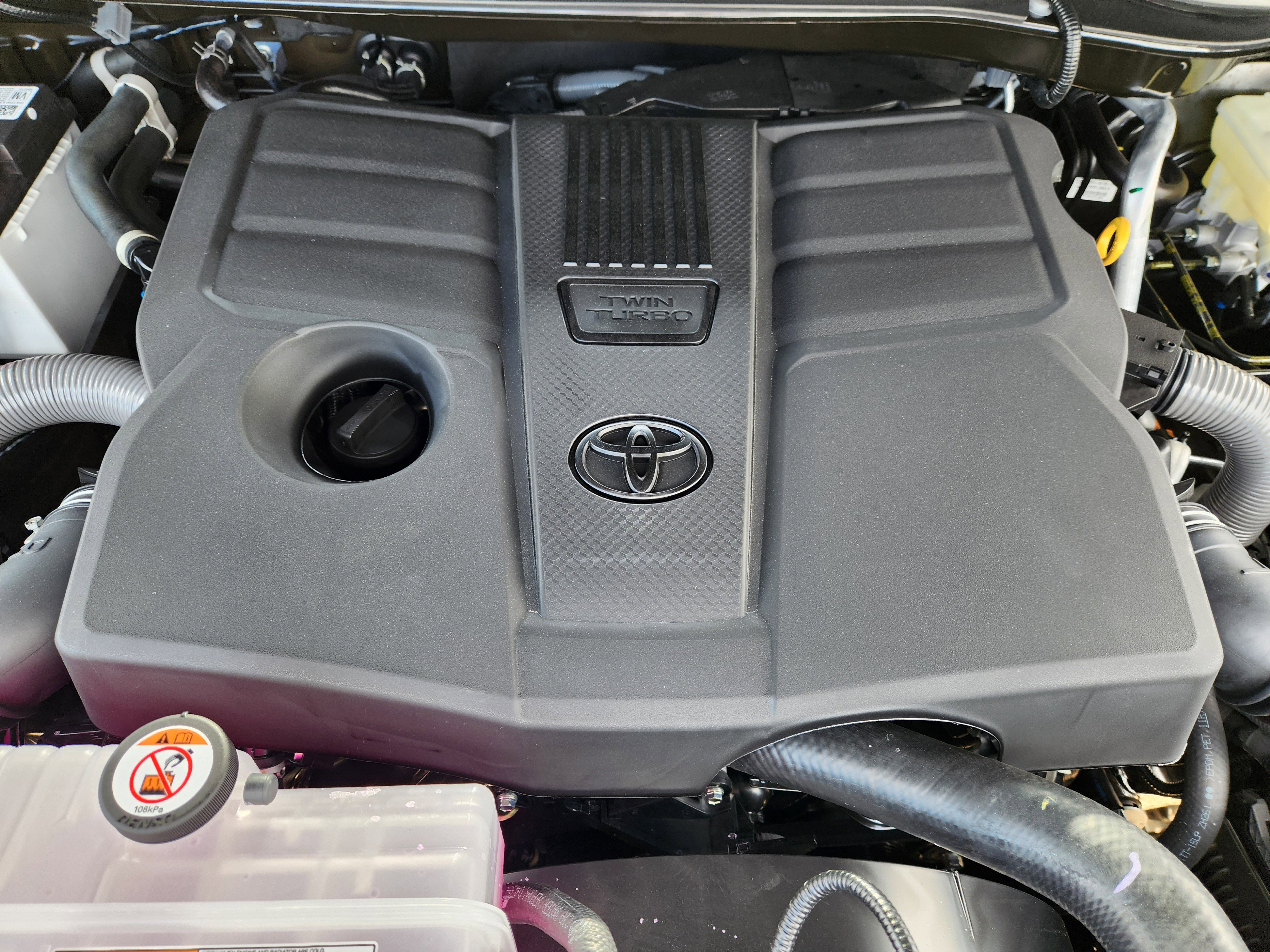 Vehicle image 22 of 23