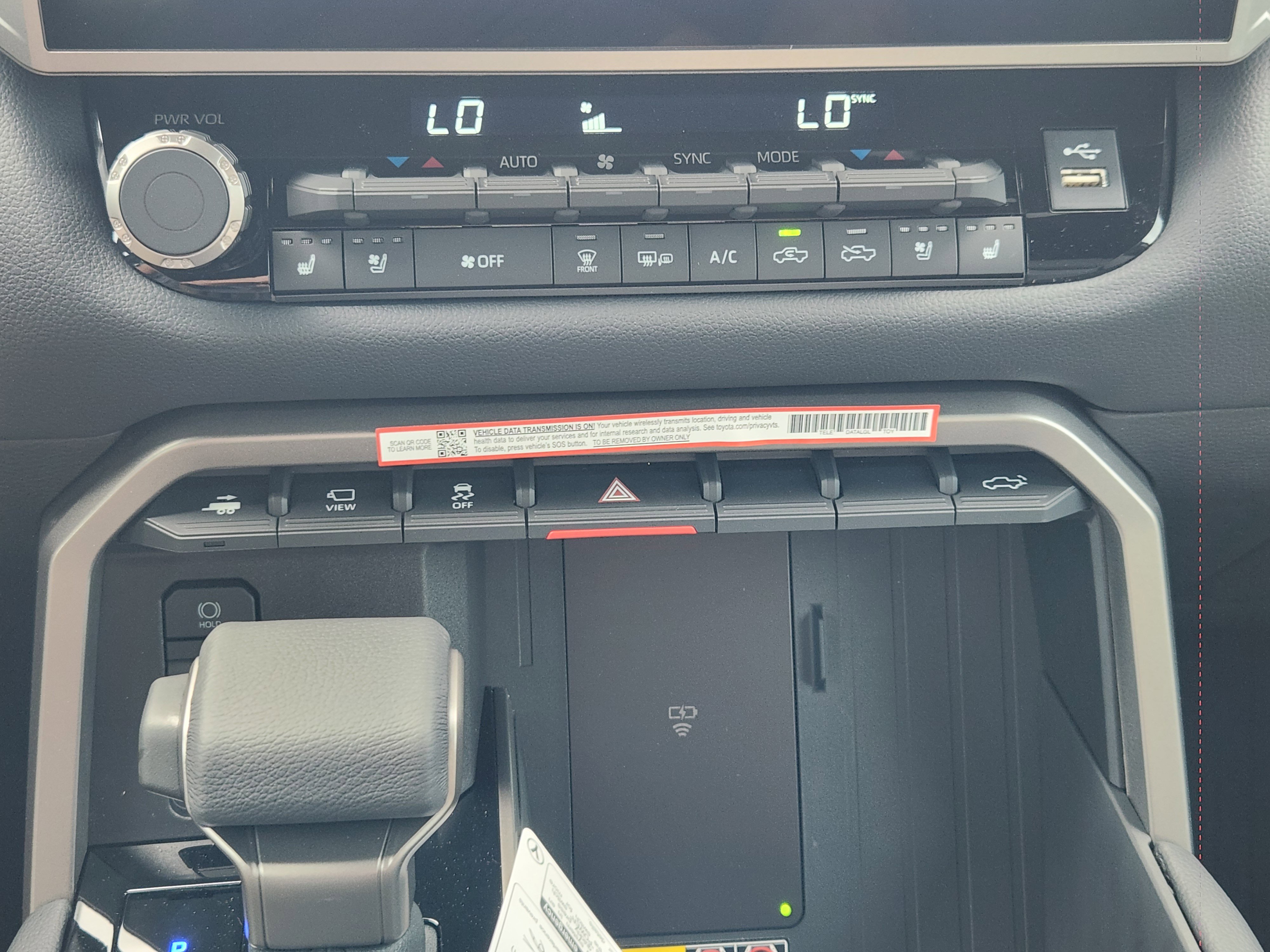 Vehicle image 14 of 23