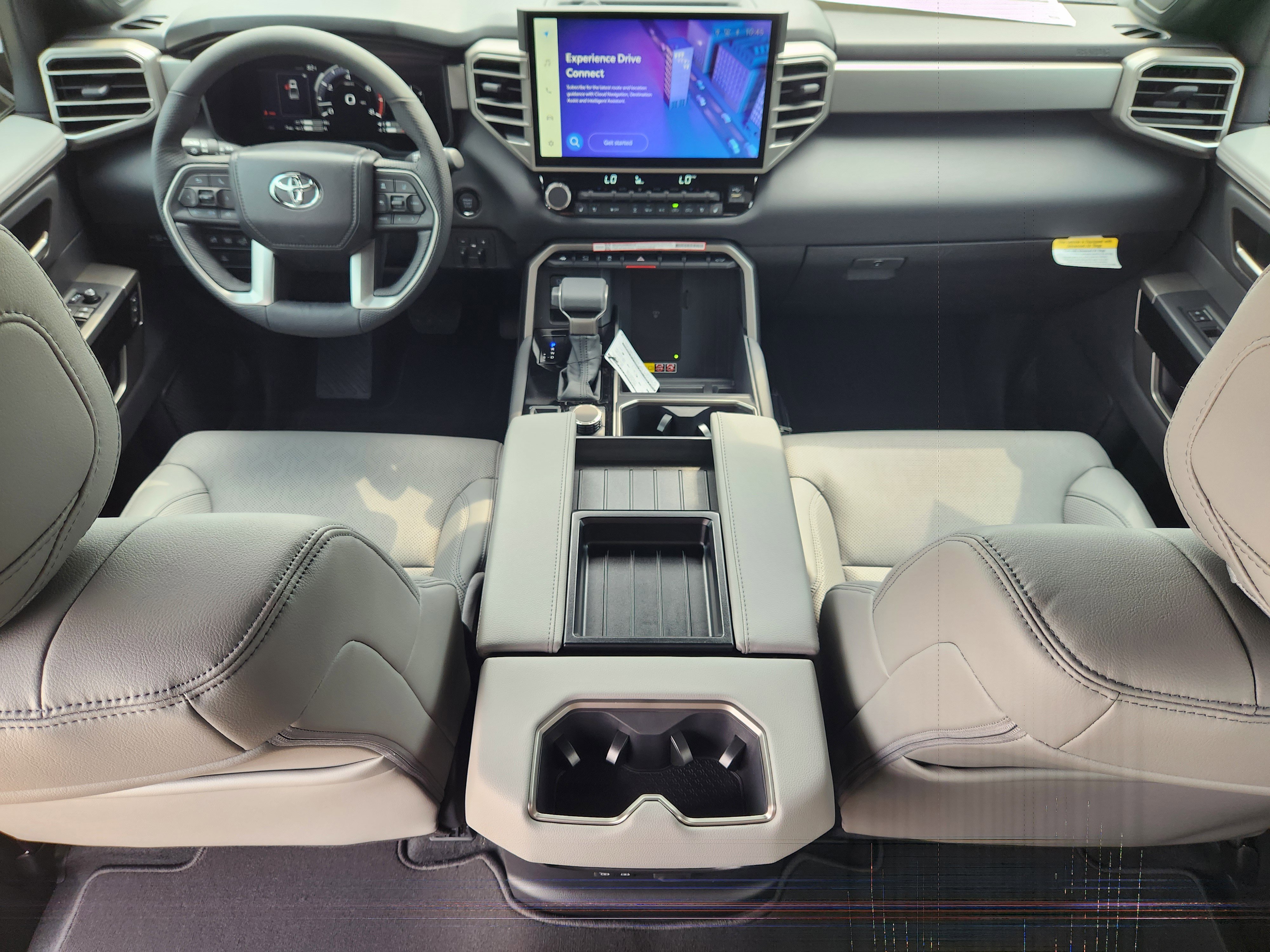 Vehicle image 20 of 23