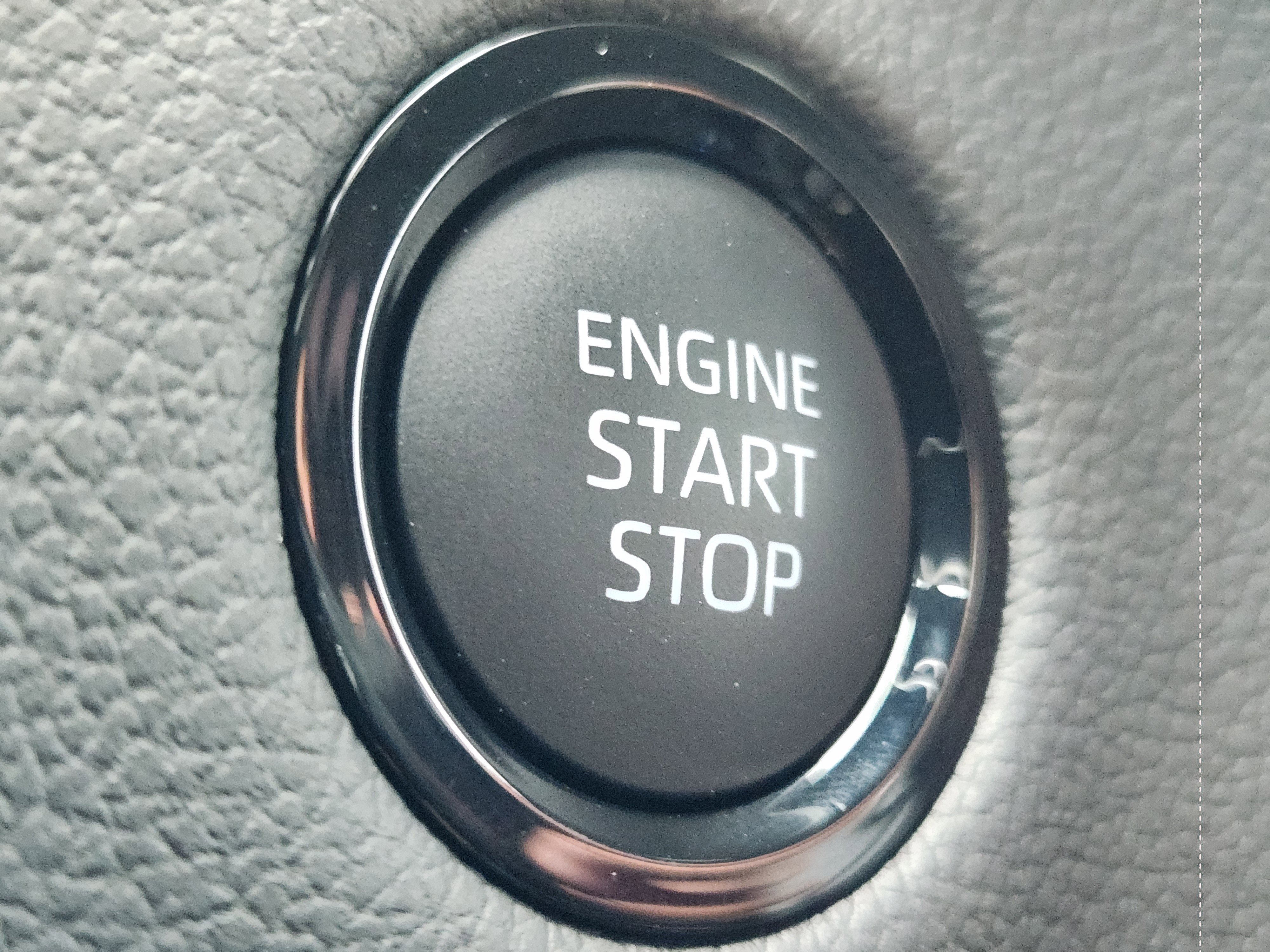 Vehicle image 16 of 23