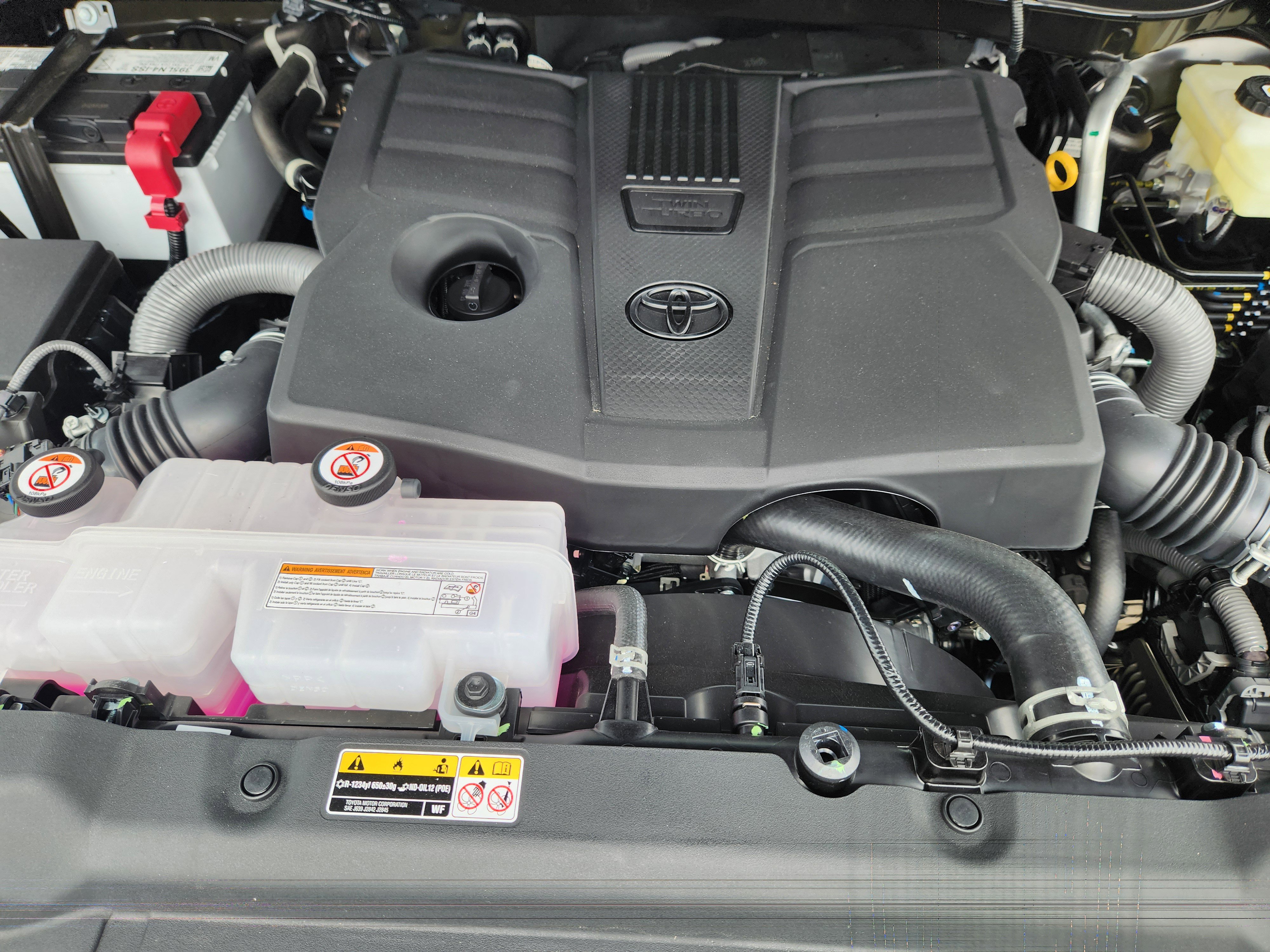 Vehicle image 22 of 23