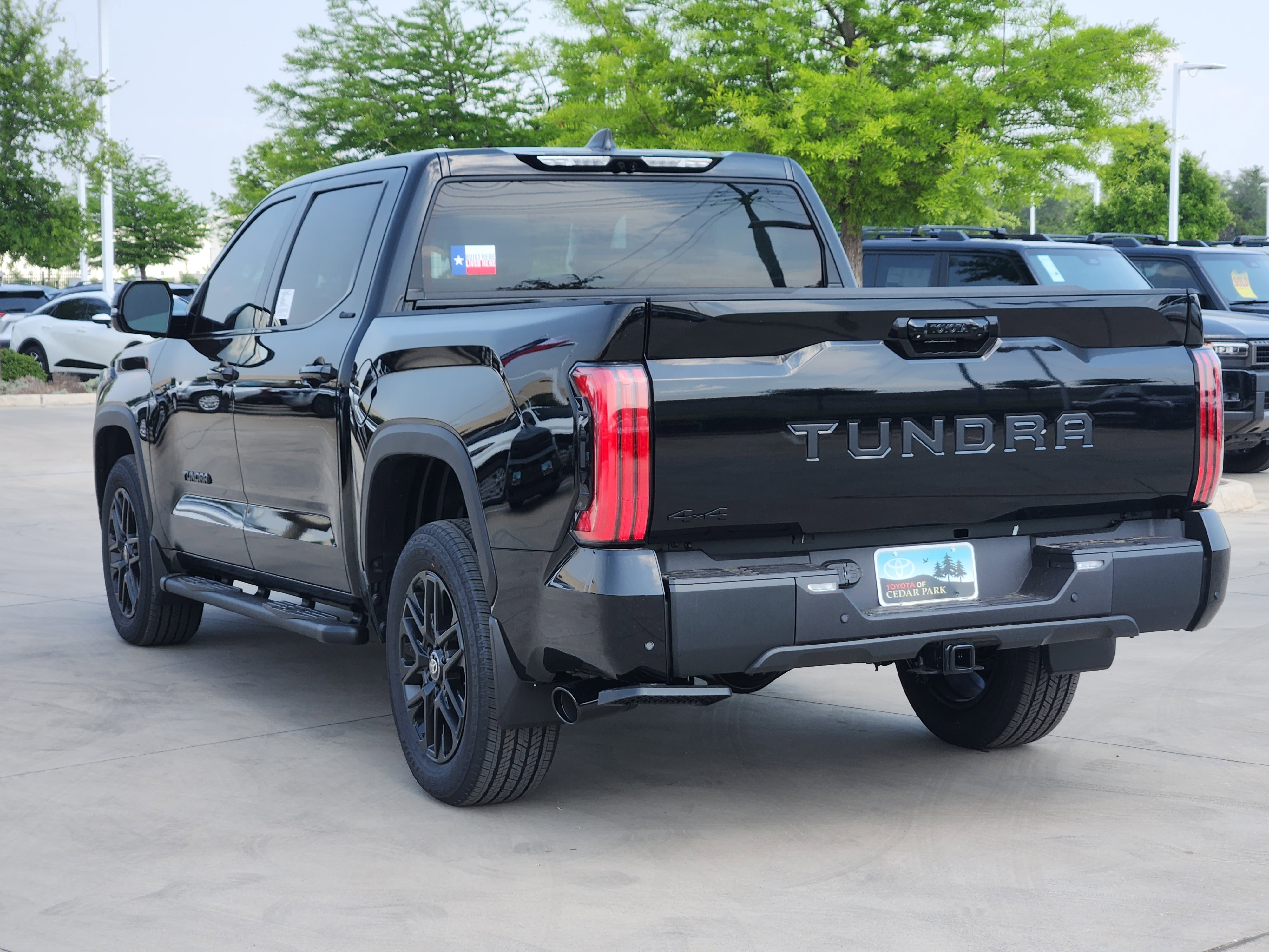 Vehicle image 4 of 23