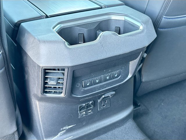 Vehicle image 34 of 49