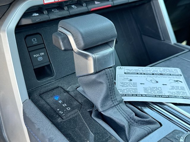 Vehicle image 23 of 49