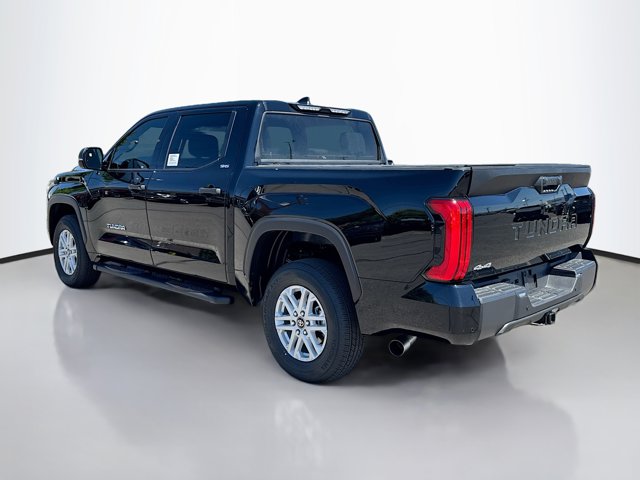 Vehicle image 7 of 39