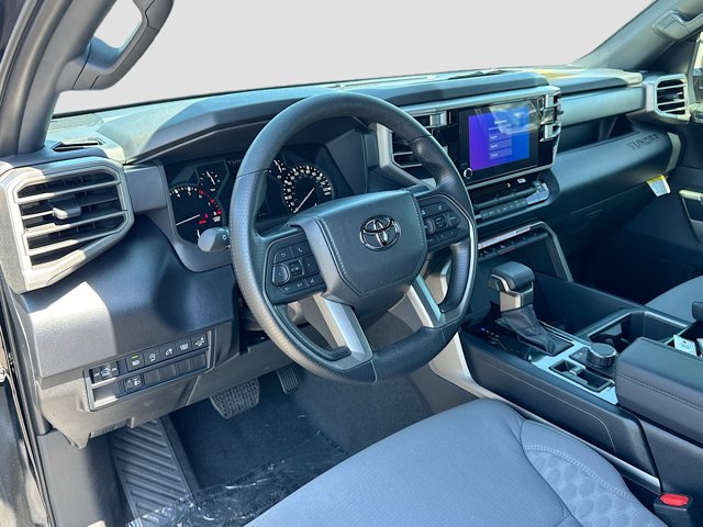 Vehicle image 9 of 39