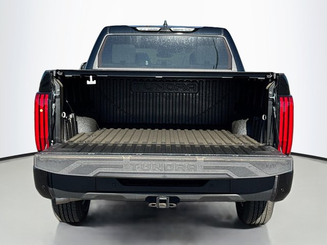 Vehicle image 14 of 37