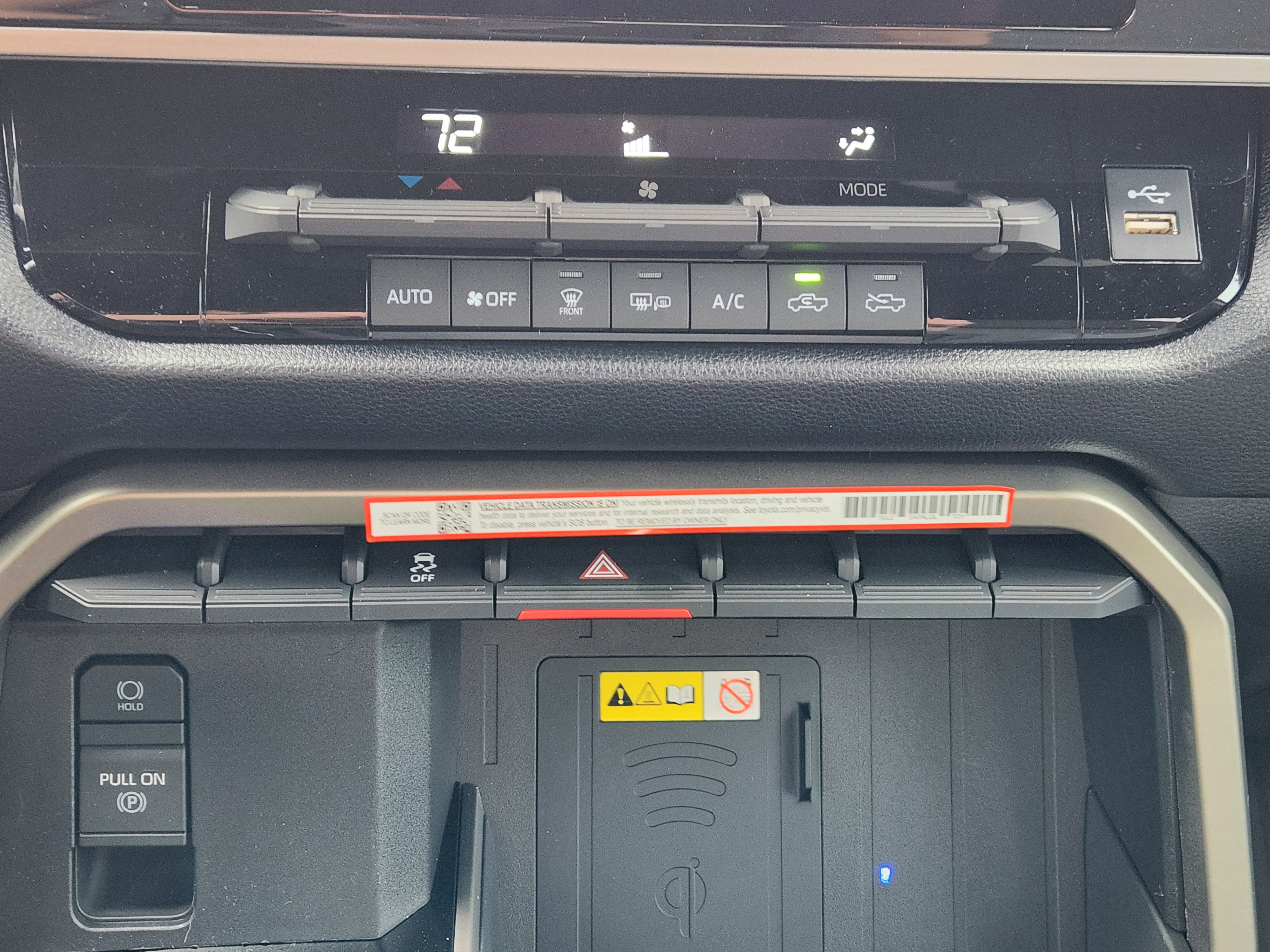 Vehicle image 16 of 24