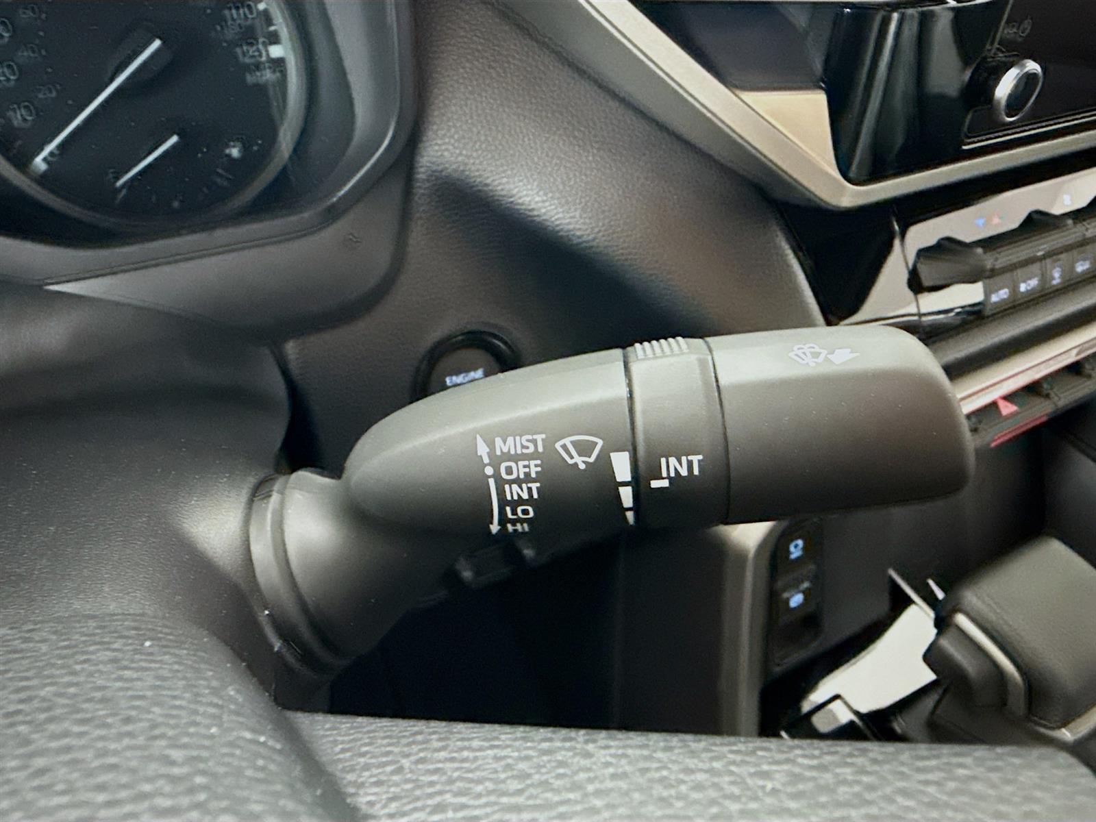 Vehicle image 20 of 46