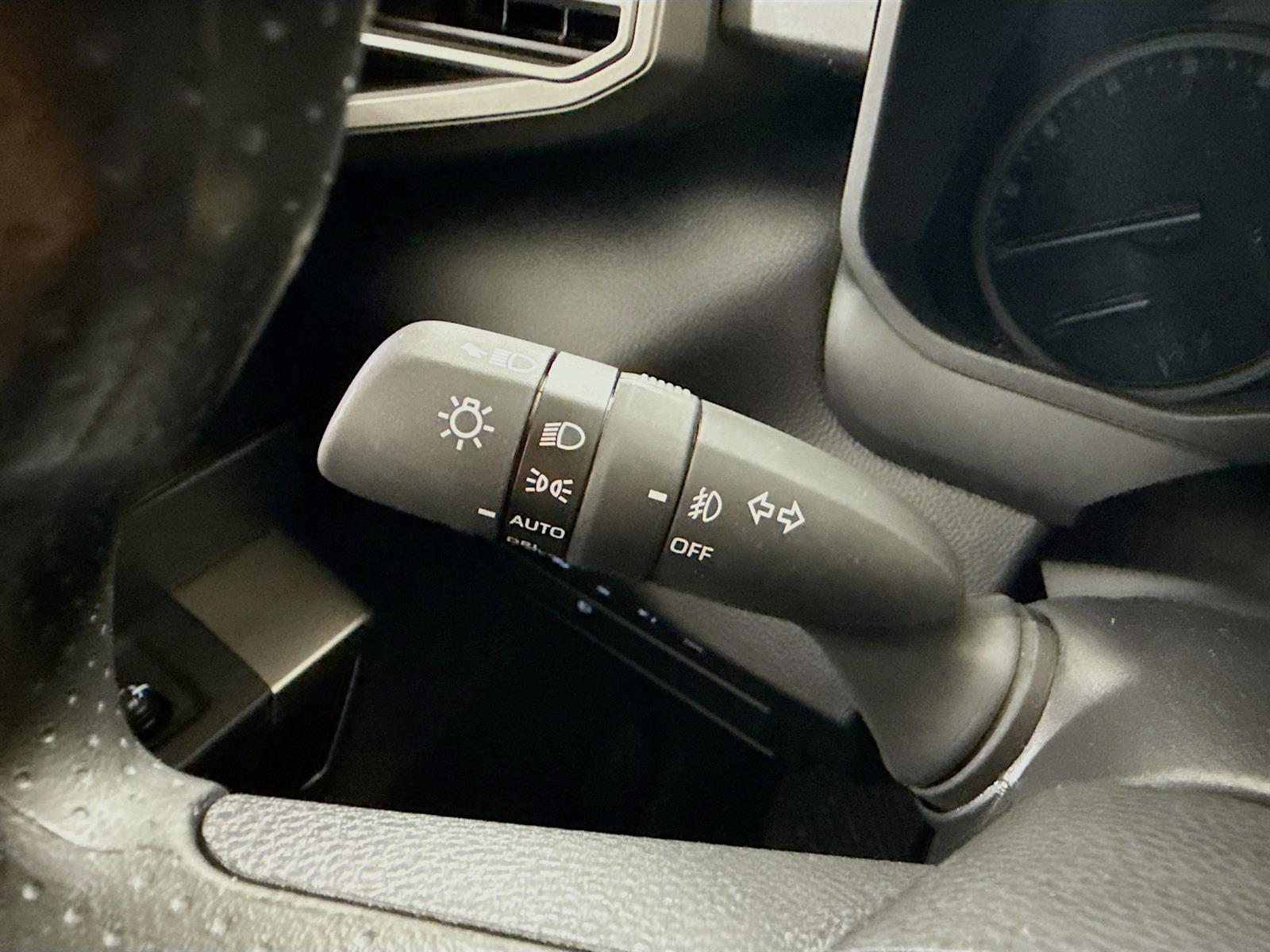Vehicle image 19 of 46