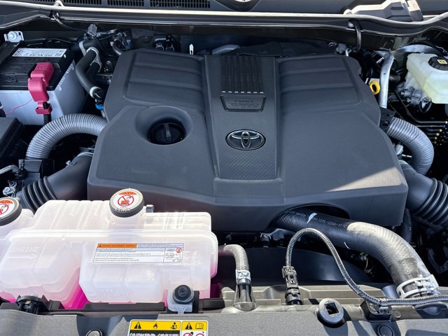 Vehicle image 9 of 35