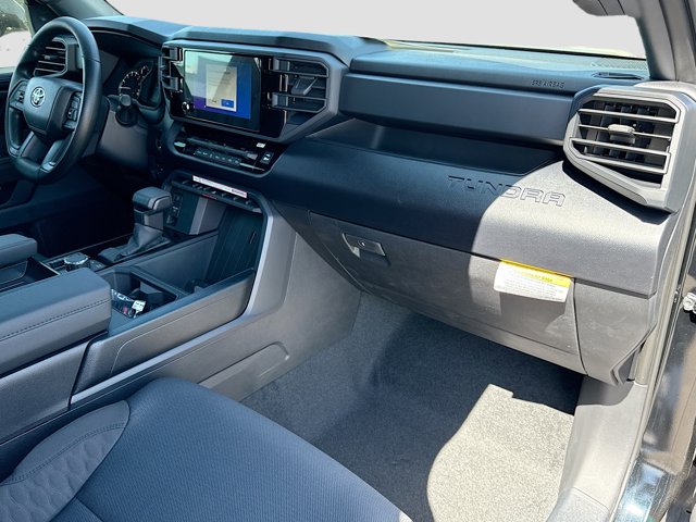 Vehicle image 16 of 35