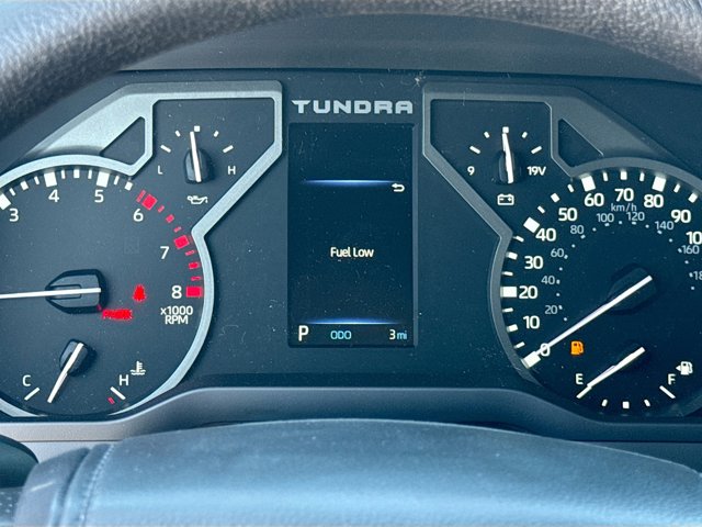 Vehicle image 21 of 35