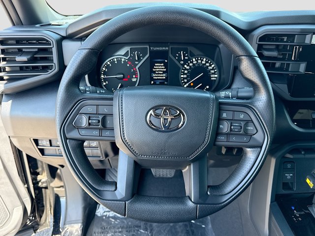 Vehicle image 20 of 35