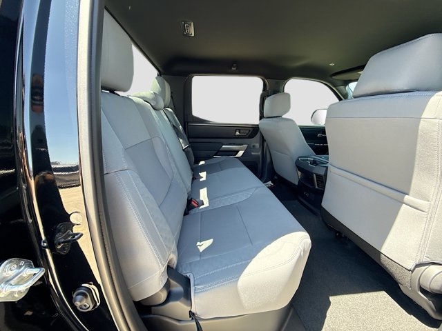 Vehicle image 12 of 35