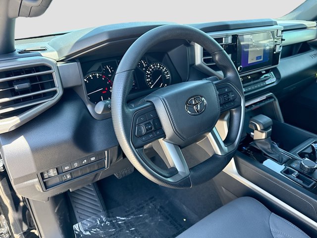 Vehicle image 16 of 35