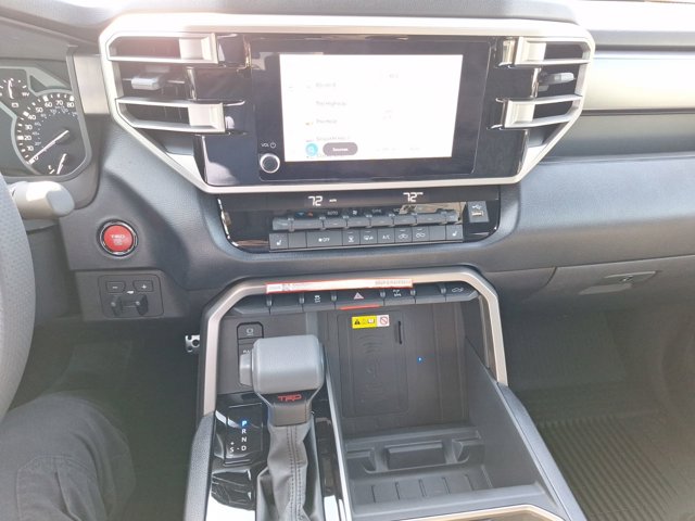 Vehicle image 29 of 35