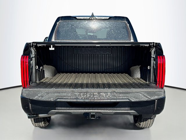 Vehicle image 15 of 40