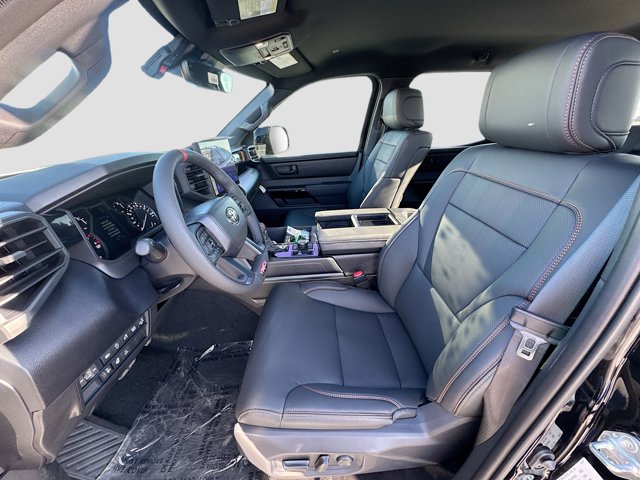 Vehicle image 13 of 40