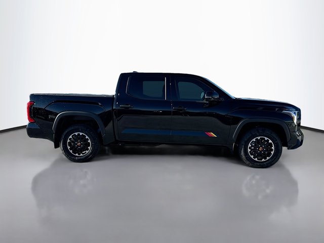 Vehicle image 4 of 40