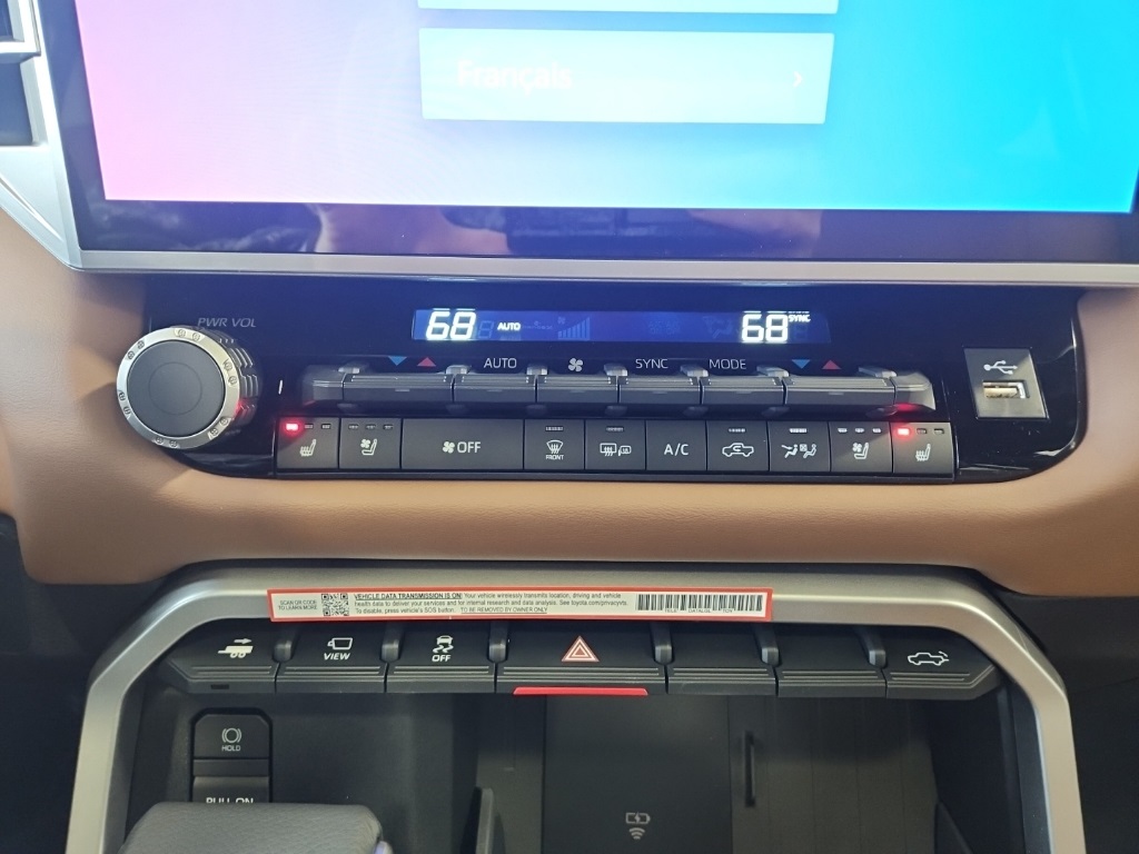 Vehicle image 26 of 29