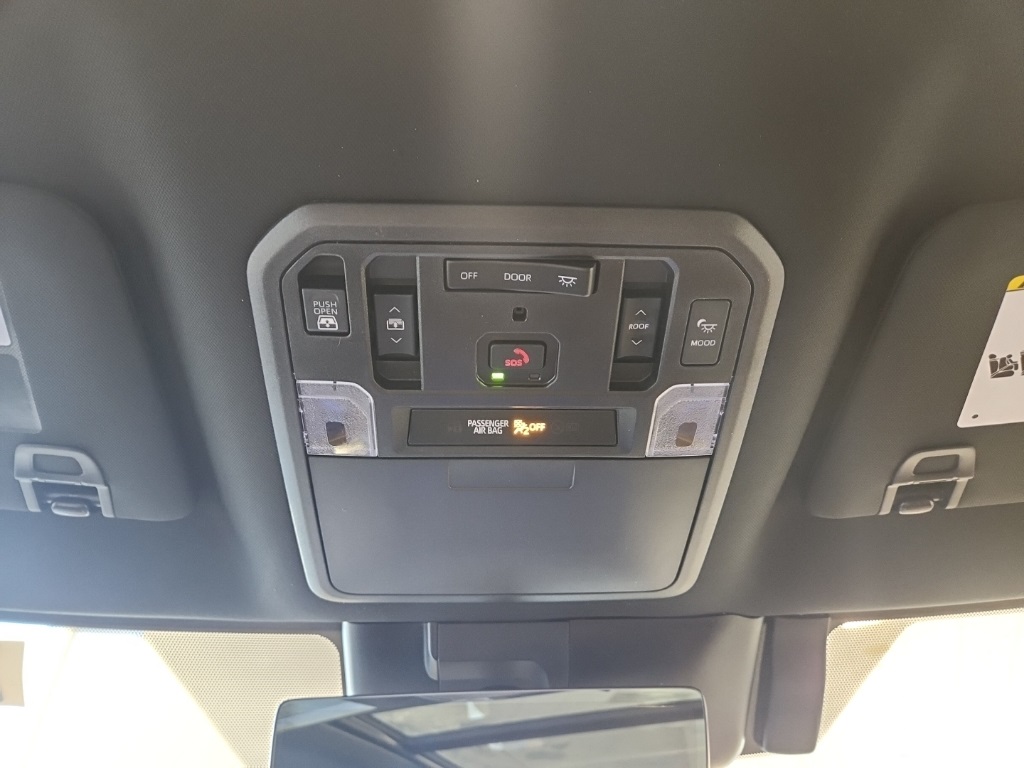 Vehicle image 29 of 29