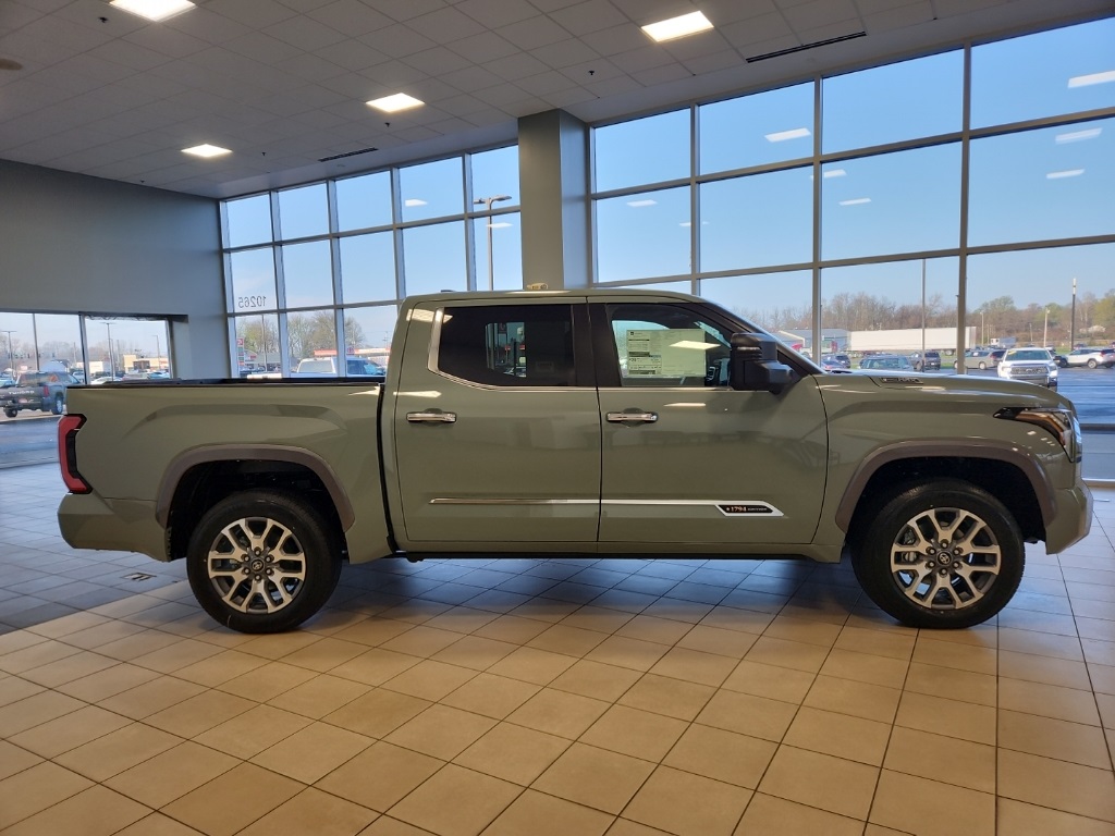 Vehicle image 7 of 29